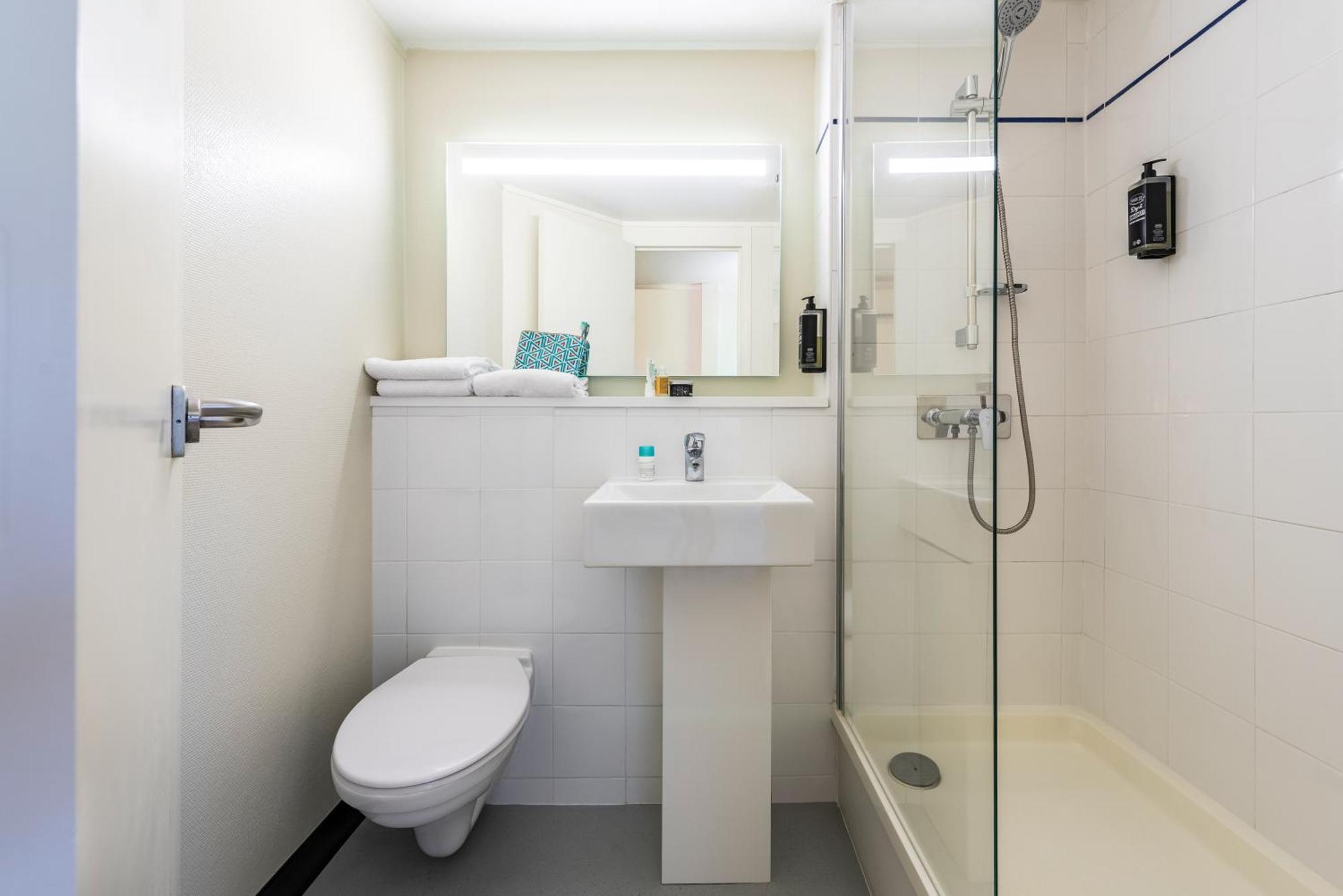 Ibis Budget Villefranche Limas Exteriér fotografie