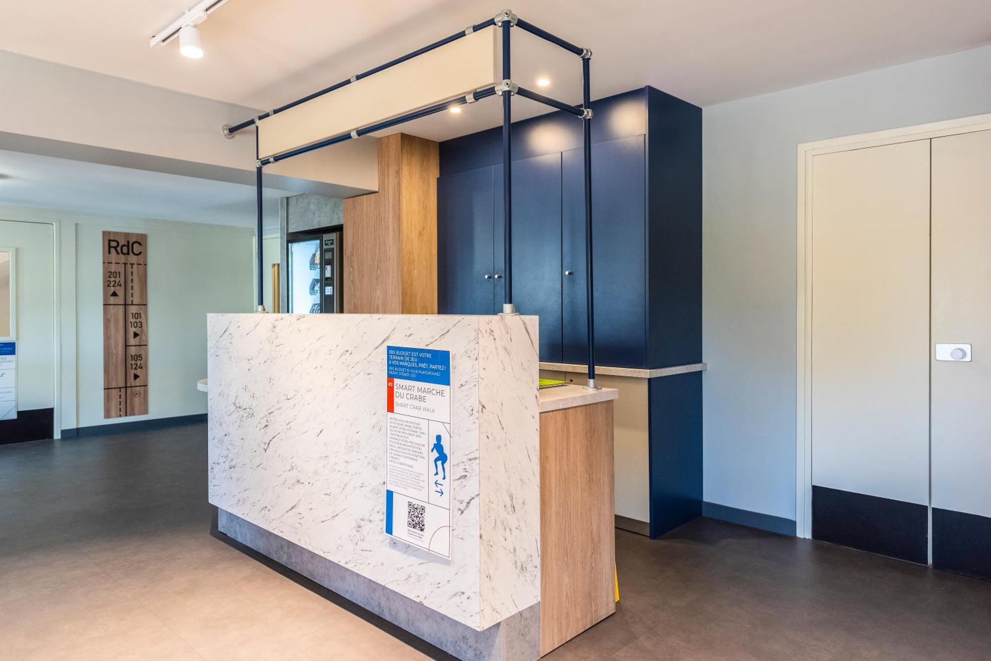 Ibis Budget Villefranche Limas Exteriér fotografie