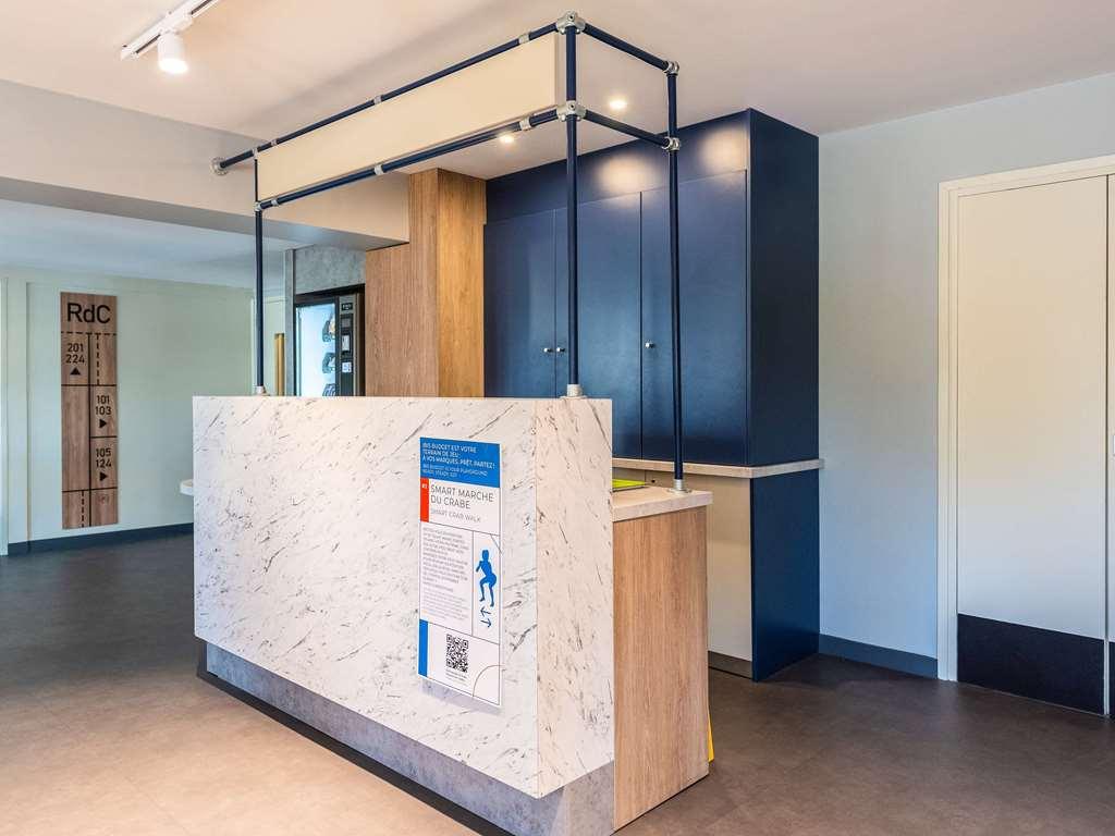 Ibis Budget Villefranche Limas Exteriér fotografie